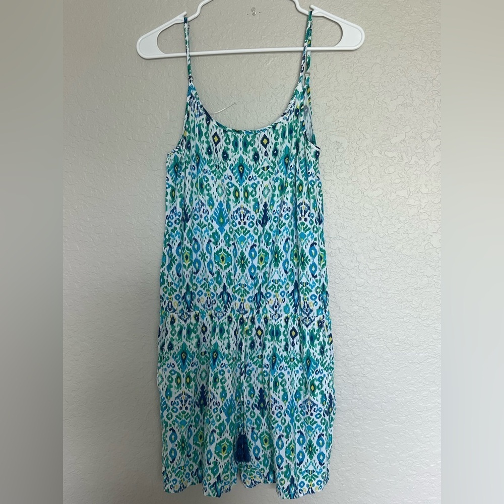 Tommy Bahama Teal and Navy Patterned Blouse